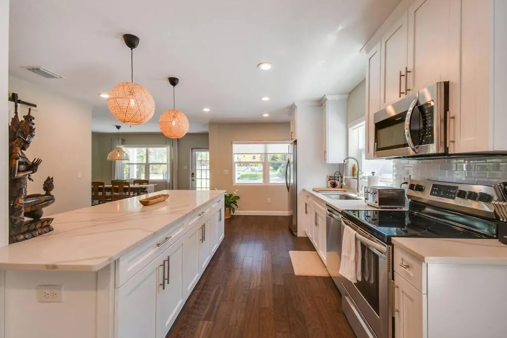 Luxury Home In The Heart Of South Tampa & Pool! 0*,